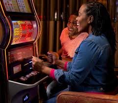 fanta777 platform interface showing sportsbook, live dealers, slots, and esports sections