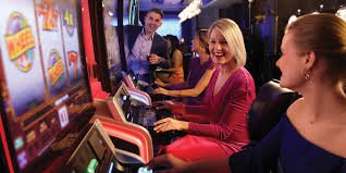 Blackjack hand totals and decision tree at fanta777